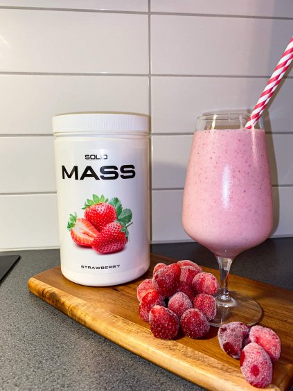 Strawberry Gainer Shake