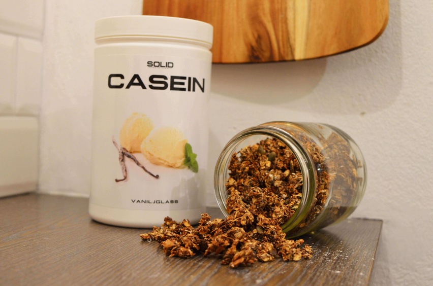 Granola med smak av vanilj och kanel