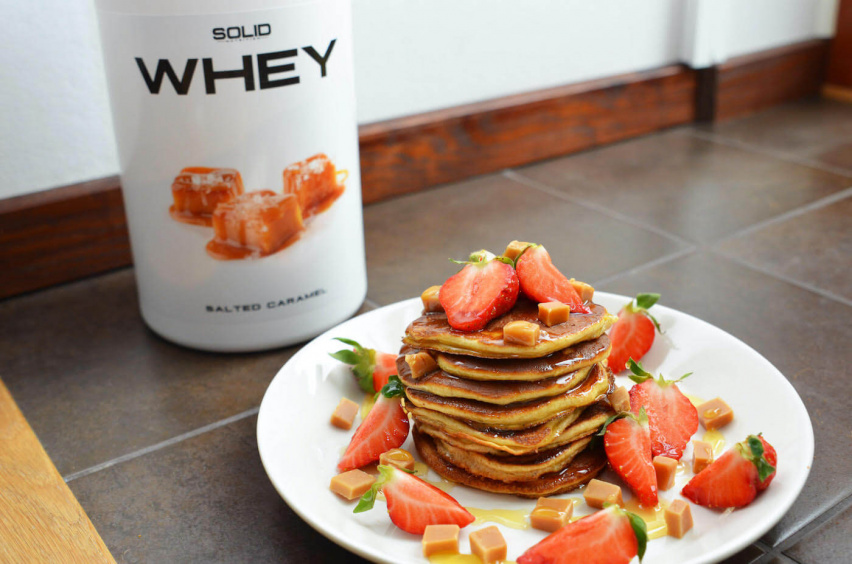 Pannkakor med smak av salt karamell